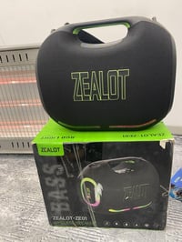 زيلوت • ١٢٠ واط • RGB ما يشتغل