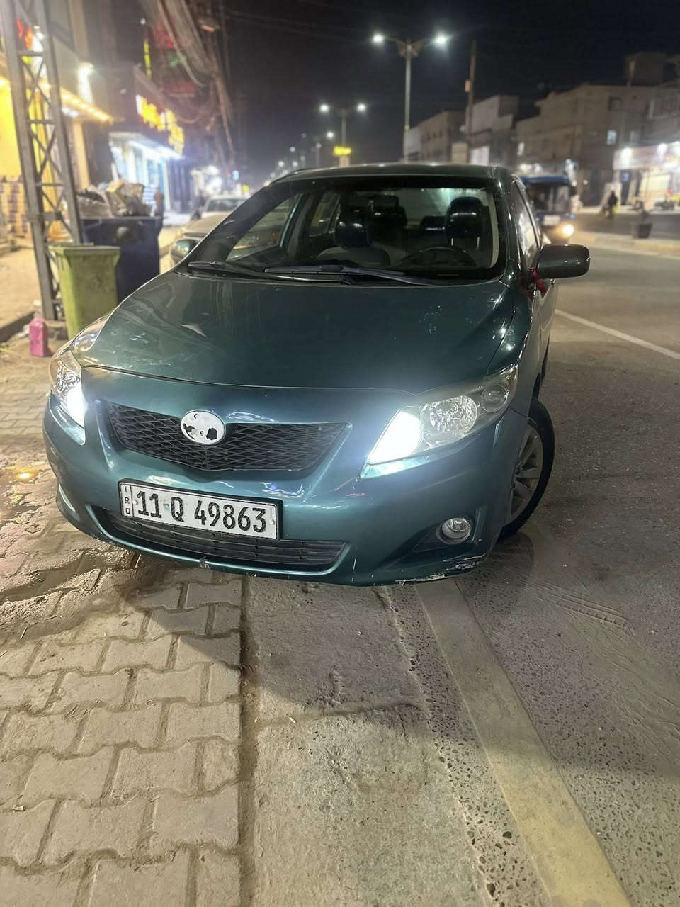 السلام عليكم
كورله 2009 جديده رقم بغداد نكليزي 

سياره محرك كير كارتون 

بيها جاملغين وبنيد صبغ 

سياره لون واحد تخبل 

معتنين بيها السياره وبالعافيه علياخذها 

ستفسار ***********
