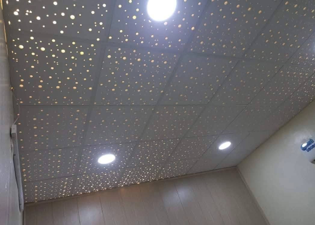 عمل جميع نواع السقوف الثانوية عمل بديل الرخام والخشب عمل الشيبورد بسعار مناسبة
توجد كوادر متخصصة السيراميك 
***********
***********
