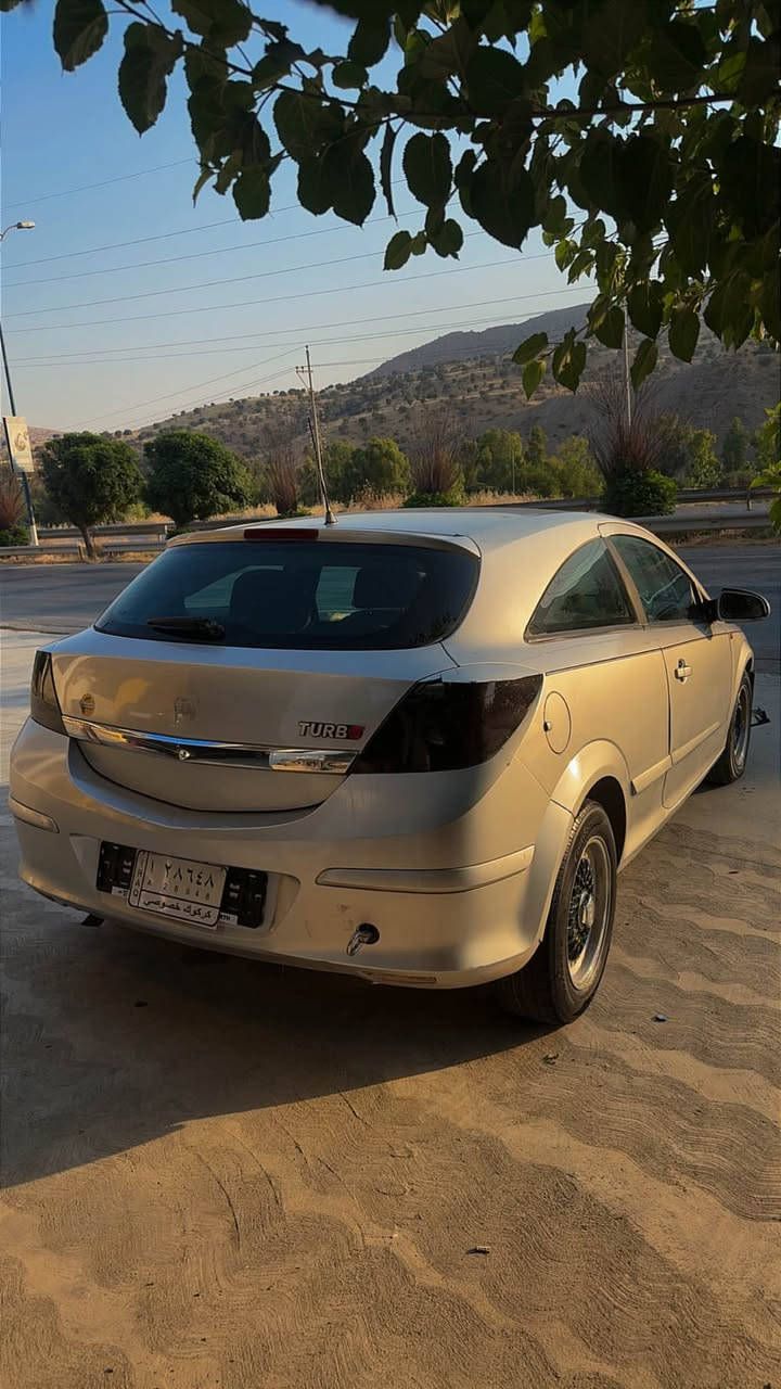 opel 2012 
گێرومەکينەی بەشەرت داعموو لێدراوی بەشەرت زۆر توندە تۆلە ساخە  *********** دخان, السليمانية
