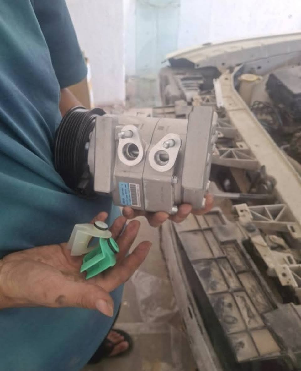 خدمات ياسر للتبريد السيارات 
شحن غاز - فتح دشبول- غسل فريز 
تنضيف منضومة التبريد 
عروض موسم لصيف
1. فتح دشبول+فريز+شحن غاز 134+تنضيف منضومة التبريد+فلتر تبريد معه  هديا غسل سياره وعطر(300 الف) 
2. شحن غاز 134 فقط 70 الف
3.شحن غاز 1234فقط 140 الف

سياره ما يستلمها صحابها إذا مو راضي مصداقيه 
شغله 
العنوان بسماية مقابل بوابه B خلف شركة الوسيط مجاور محطة المنتظر 
https://www.facebook.com/share/14HSXLSobFn/

***********
