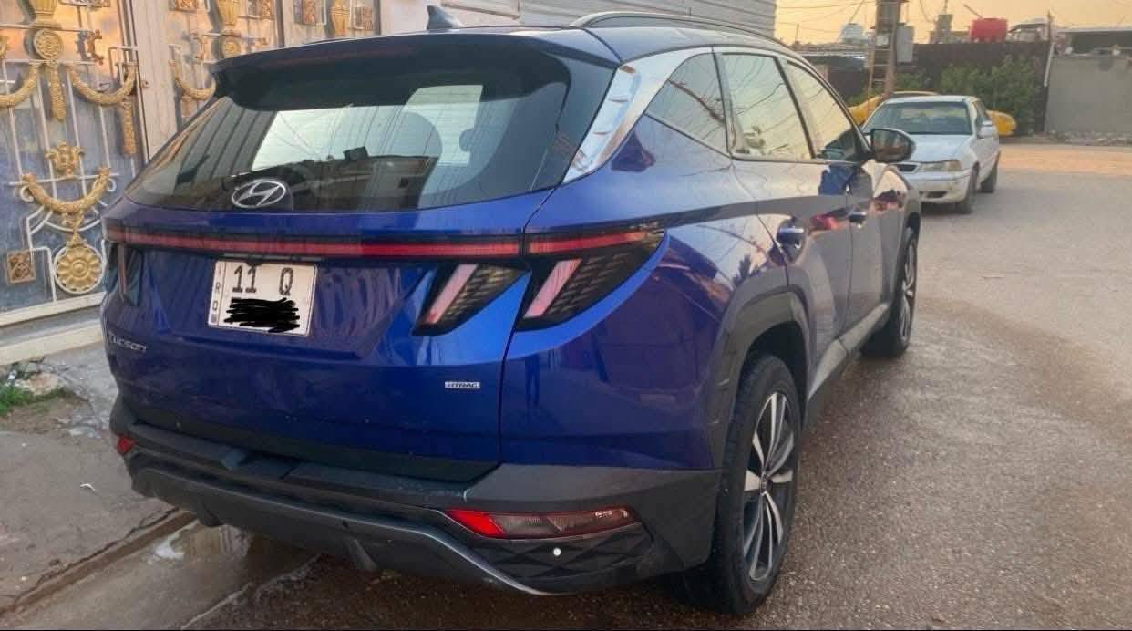 توكسان 2022 ( ليمتيد ) سعر 152 ورقه ماشيه 31 ميل بيها خمسة قطع ابيع احزام سياره كاملة مابيها اي نقص بانزين فقط باسمي  رقم بغداد هزه جديده صوره الحادث مرفقه ويه المنشور ابيع فقط *********** واتساب العنوان كربلاء طويريج
مواصفات خاصه لمتد 1/1 VIP بانوراما 
محرك 2500
وراد امريكي
1- بصمه + بصمه ابواب لمس
2- بانوراما 
3-كيج الكتروني متغير 
4- ( كاميرات عدد 5 ) 
5-كير بيانو 
6-نقط عمياء
7-رادارات امامي خلفي جانبي
8-قيادة الية 
9- تتقدم للامام وللخلف بالبصمة
10-هندبريك بصمه
11-كشنات جلد 
12-كشنات كهرباء
13-كشنات خزن ميموري
14-كشنات تبريد و تدفئة امامي خلفي وتدفئة أستيرن
15-بك لايت لد
16- لايت لد + زينون
17- شاشة كبيرة لمس
18- تثبيت سرعة
19- من تشغل اشارة يقلب الكيج كامره
20- شارة جانبيه
21- ويل كب كبير كروم
22-تحديد مسار 
23-صندوق كهربائي
24- فول تحكمات ستيرن
25-تبريد لمس
26- السماعات شركة BOSE
26- شحن وايرلس
27-نظام gps خرائط
28- شفتات كير ب ستيرن
29- حساسات امامي خلفي
30 - تشغيل عن بعد 
31 - اوتو بارك 
32 - المرايه الوسطيه (اوتو دم ) يعني الي وراك مشغل عالي المرايه اوتماتيكي اصير سوده 
33 - مود ادرايف ( نورمل -سمارت - سبورت - وثلجي )
34 - سياره فور ويل اج تراك 
35 - نظام نزول منحدرات 
36 - نظام اضاءه داخليه لدات متغير الالوان ( الون الي تريده موجود )
37 - نظام التبريد دفيوز تبريد من كل الجهات
38 - تبريد قطعتين
39 - شاشه ابل كار بلي 
‏40 - AUTO HOLD
