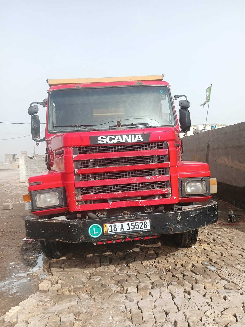 السلام عليكم سيارة سكانية 112مديل 85سيارةجاهزة تخم تاير جديد رقم نكليزي تحويل مباشر العنوان بغداد المعامل السعر 18وبيهة مجال الشراي الرقم ***********
