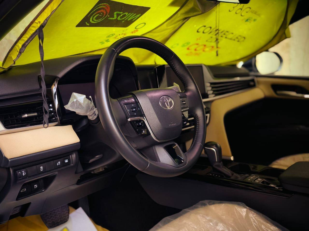 السلام عليكم توجد كامري 2025 عبد اللطيف جميل مواصفات le بانوراما ويل 18 سبورت هايبرد وبانزين ماشية 24 الف كيلو رقم بغداد بأسمي مكان السيارة حي الخضراء سعرها 277 ورقة وبيها مجال 
للاستفسار الاتصال على الرقم 
***********
