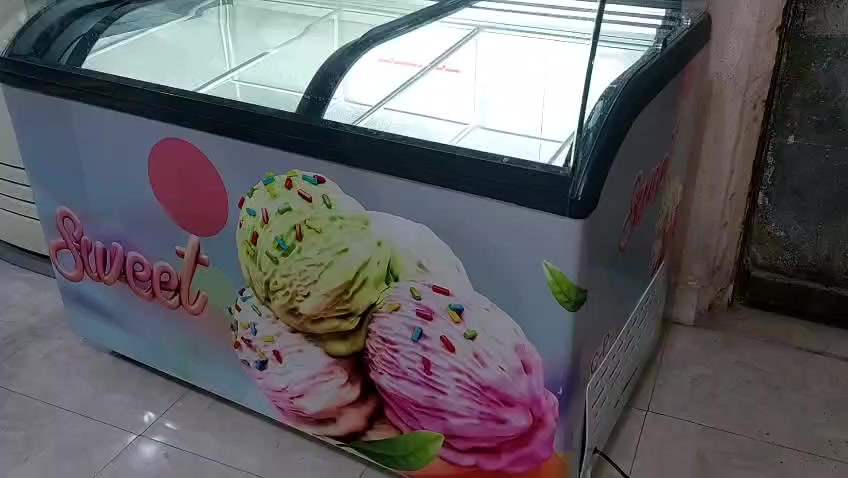 سلام عليكم البيع السعر مليون وميتين وخمسين موبايل ***********
