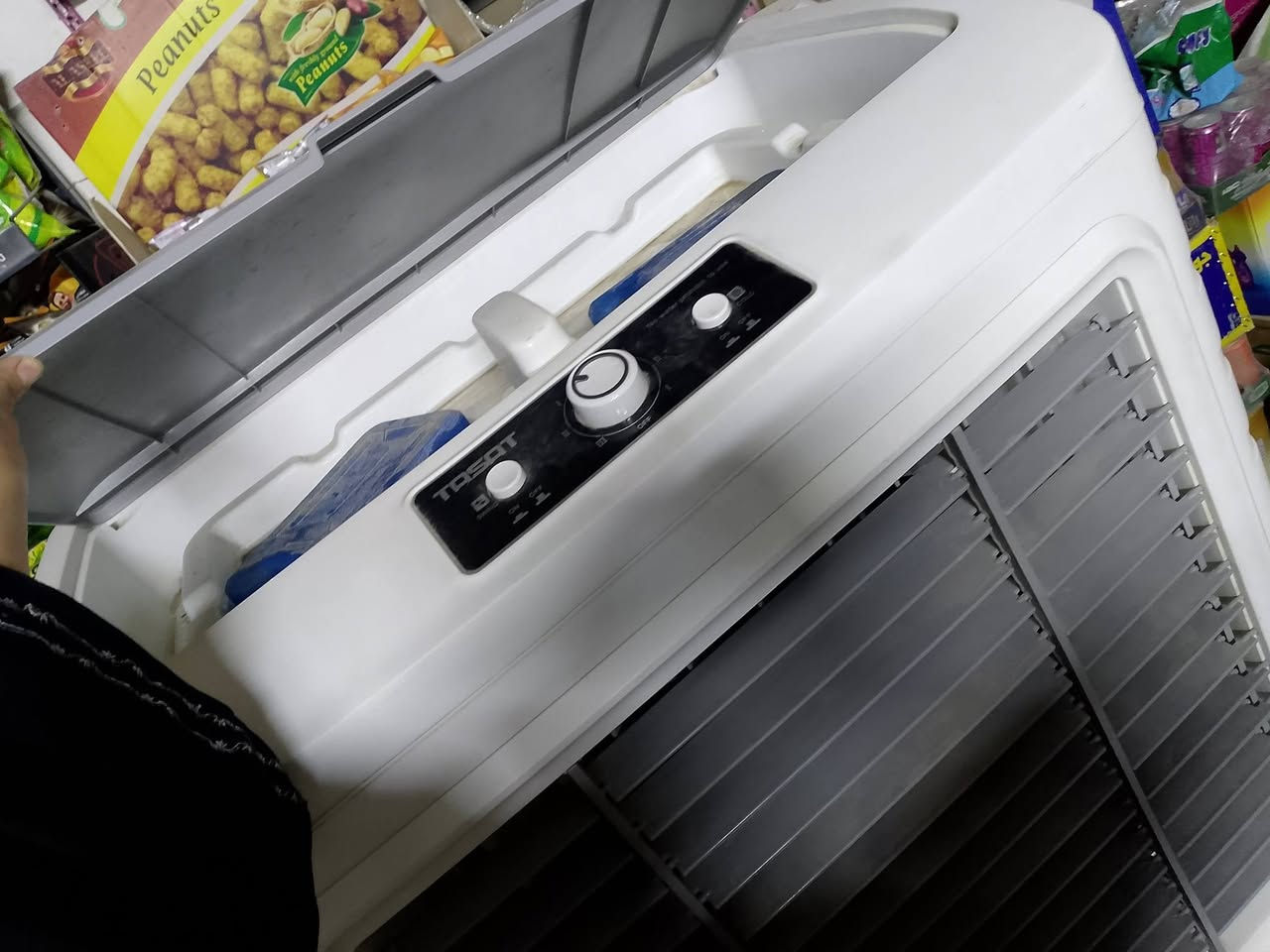 كونفيره للبيع نظيفه جدا جدا بارده كلش مكاني بكويريش بغداد


**إذا كنت صاحب هذا الإعلان وتريد حذفه لأي سبب، رجاءا أرسل رسالة إلى الدعم الفني**