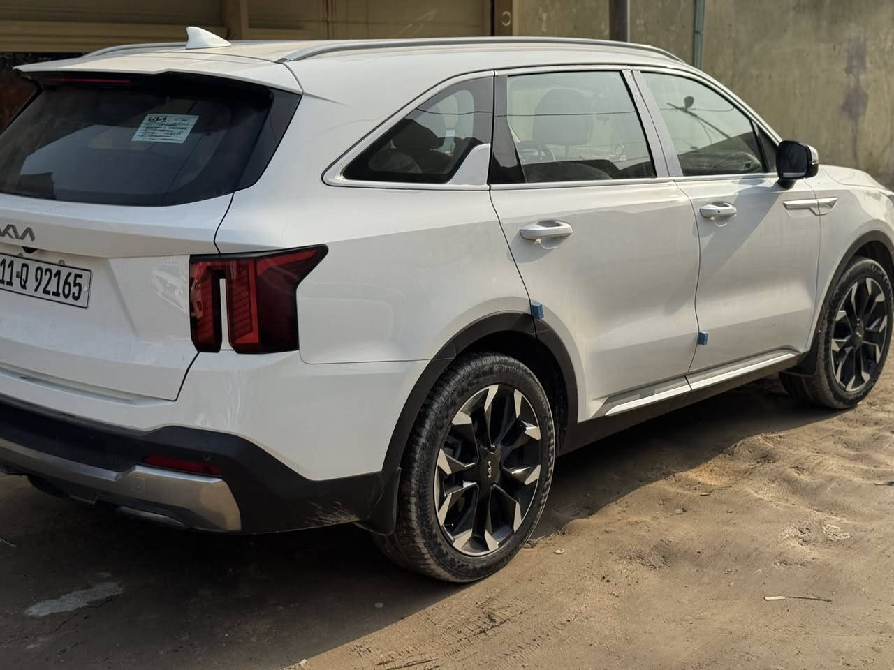 سورنتو 2025 السياره مكفوله كفاله عامة من كشر وكير ومكينه وحداديه السياره فول 1/1 عدا البانوراما ماشية 10 الاف ويل 20 السياره ام الضمان 7 راكب 4 سلندر 2500 
مكان السياره الديوانية 
السعر 286 
للاستفسار ***********
