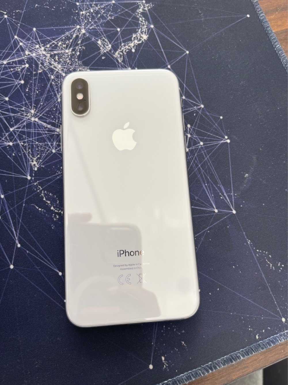 ايفون x للبيع ذاكره٢٥٦ بطاريه٧٩ ما مبدل بي شي اشتريته بشهر ٤ واريد ابيعه ومحتاج تاخذه مني تترحملي ما مبدل بي شي لا شاشه ولا بطاريه كله بلاد مكاني البصره سفوان سعر ١٩٥ وبي مجال شراي اتفضل وتساب  *********** وتساب فقط