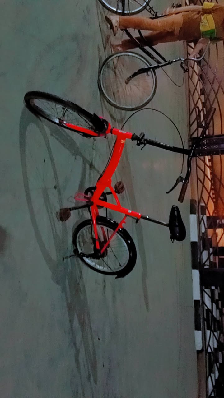 السلام عليكم شباب هاذ البيسكل البيع مديل عشرين والله العظيم البيسكل نضيف وحلو والبارح اشتريته من ابو القاسم ب90 اشتريته  وانت واني عارضه ب85,وبي مجال
 مو بدال ومكاني ميسان حي العامل شارع عكش


**إذا كنت صاحب هذا الإعلان وتريد حذفه لأي سبب، رجاءا أرسل رسالة إلى الدعم الفني**