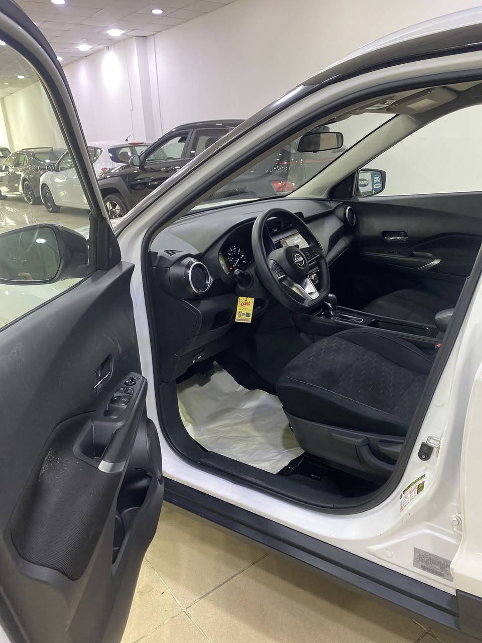 نیسان کیکس 
مۆدیل ٢٠٢٤
ماوەی ڕۆشتن ٣١٠٠٠
بۆنیدو جەمەلخ بۆیاخ بيناو 
سئ مانگ کاتی لەگەڵە 
نرخی ١٢٠ $$مەجال
ژمارەی پەیوەندی 
***********
