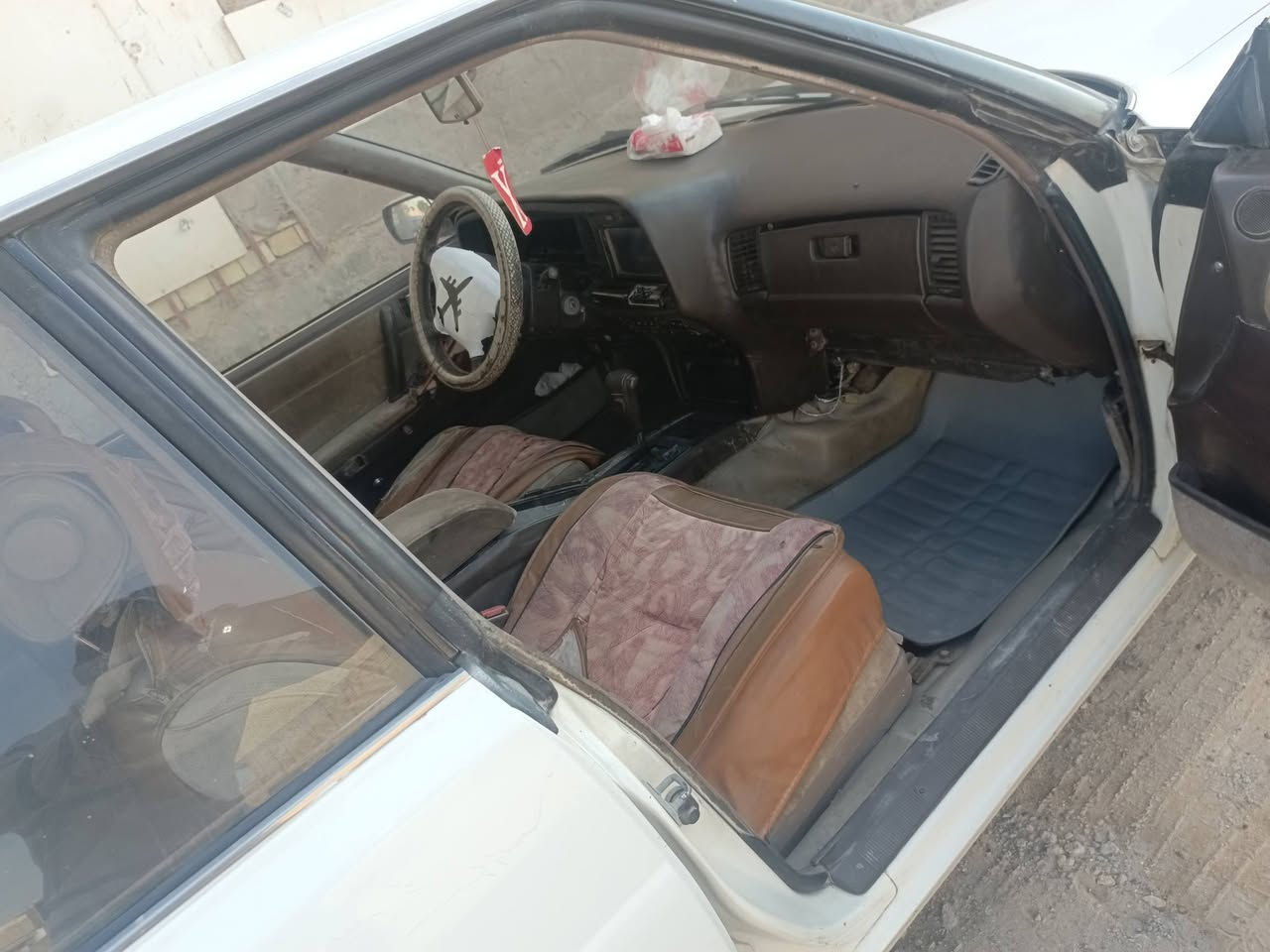 هارتوب موديل ٩١ سياره كير جديد سنويه ٢٨مالكهه بلقاسم دشبول جديد حداديه جديده كهربائيات شغاله  مكانهه بنجف *********** سعرها٢٧
