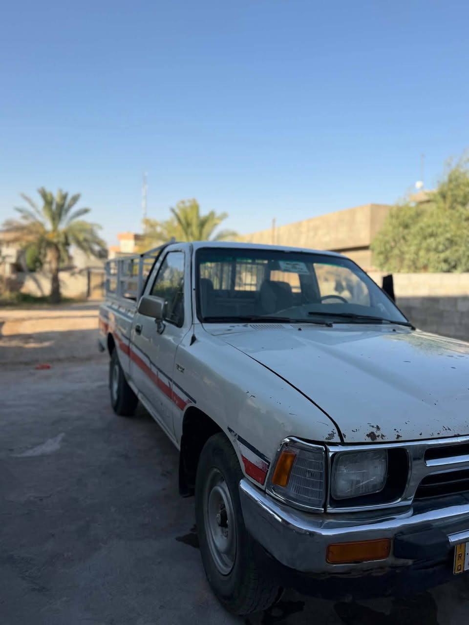 السلام عليكم بيكم أو بيك اب للبيع موديل ٩٠سياره بلادي رقم انكليزي تحويل ثاني يوم تيارات جدد سنويه جديده دوشمه جديده مكان سياره ديالى سياره بسمي سعر سياره ٥٥ورقه وبيها مجال الطيبين رجاءا مو شراء لا يخابر ويتعبني رقم الهاتف***********السياره اجدد من صور والسياره بدون صبق
