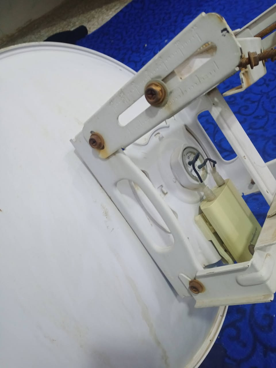 دش 30 اخو الجديد مع روكت M5 xw سعر 150 الف قفل *********** متوفر توصيل لكل المحافظات
