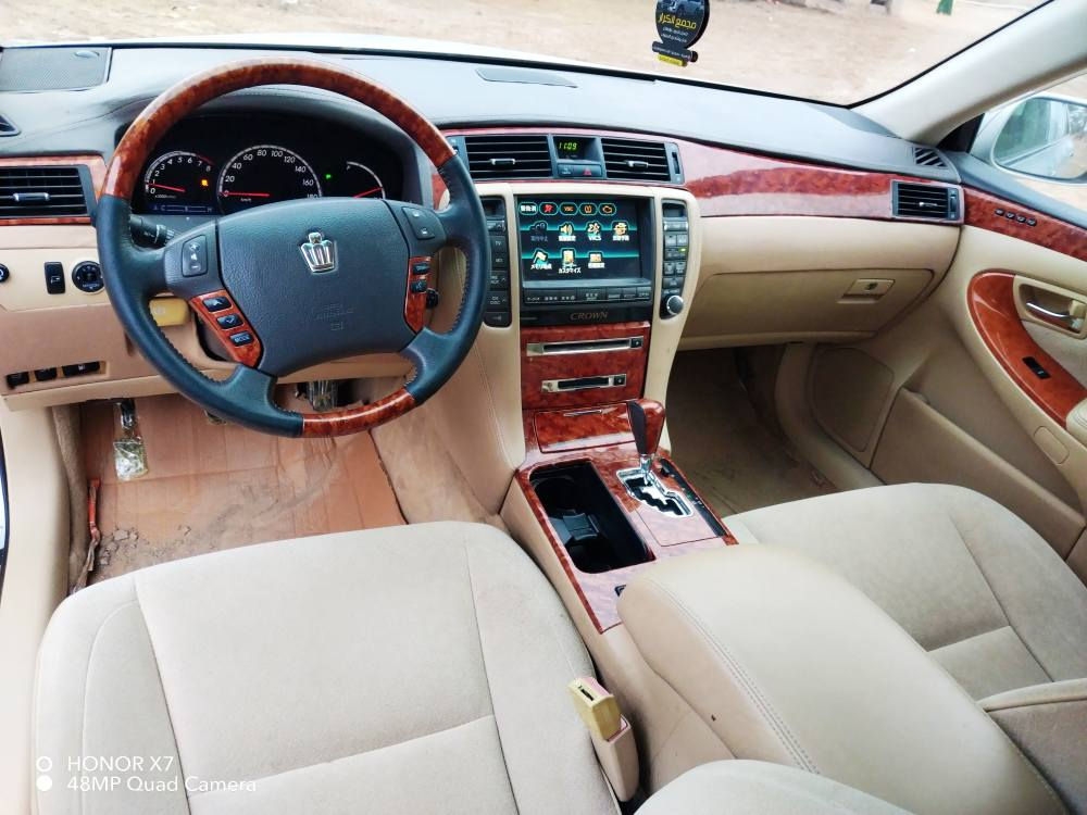 شاهيه 2007دخول جديد  شاصي 82 محرك جبير  بيهه رقم شمالي طبق الصل  سياره  جاهزه مانقصهه شي  سعر 39 وبيهاا مجال  وهاذه رقمي ***********
