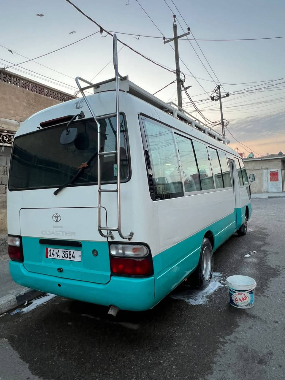 السلام عليكم كوستر مديل 7 السيارة بلبصره مكينه و كير و اكسن خير من الله السعر 225 وبيه مجال استفسار علي هاذ الرقم ***********
