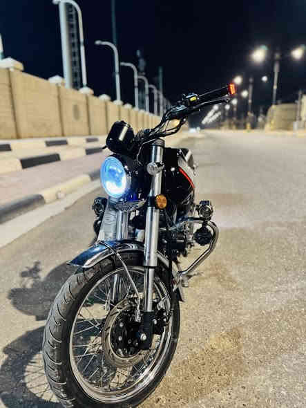 السلام عليكم  لايتي  شكل النيكل موديل 22 دراجه متعوف عليها وشرط احلا من الصور عليها صالنصه بطح f4i دشالي امامي خلفي رقم انكليزي وسنويه الدراجه باسمي تحويل ثاني يوم  سعرها 2 مليون و 300  بيها مجال حك الجيه ***********
