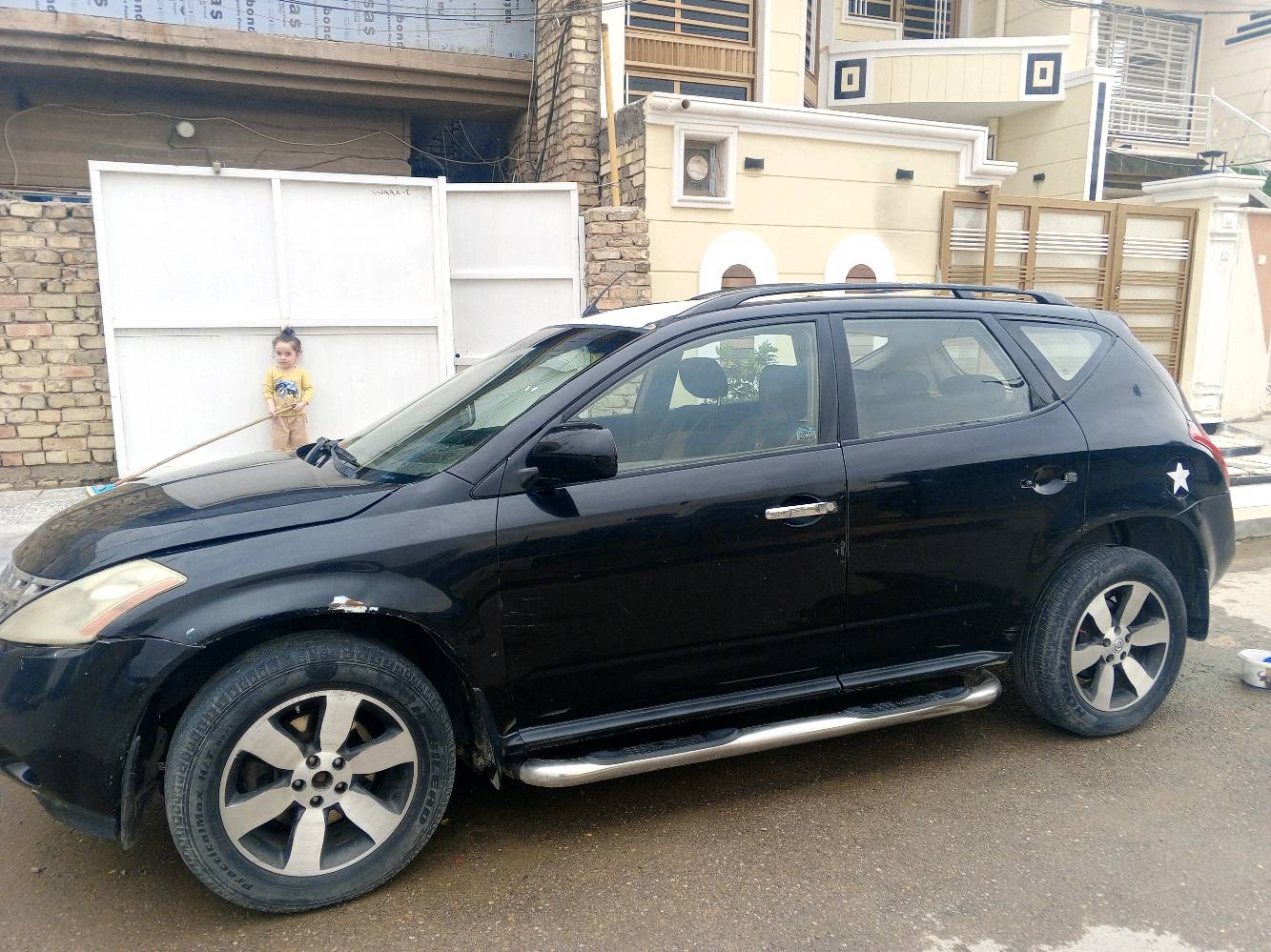 نيسان مورانو 2007 كير ومحرك مبدلات جديد مالته 
السيارة ناقصها إدامة بس 
باتري داينمو سلف مبدلات جدد
حدادية كاملة 
عنواني بغداد بغداد الجديدة حي المعلمين 