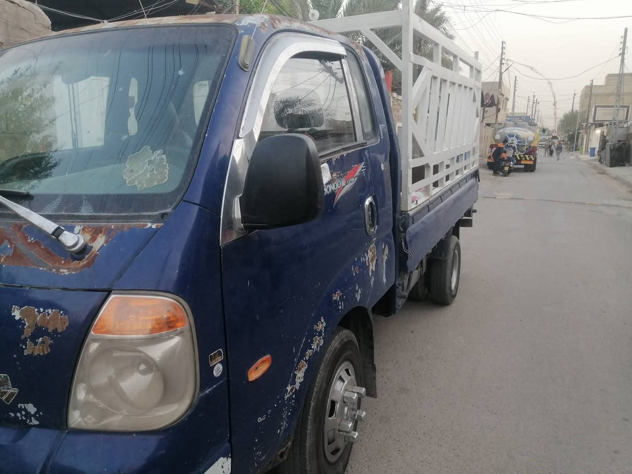 السلام عليكم كيا فحل ٢٠١١ مسكر محور بم ونوزل صدر جديد تخم تاير شاصي رقم شاصي مكفول السيارة مكفولة من الضربة والصبغ بس جاردة المكان بغداد التفاصيل التصال ***********
