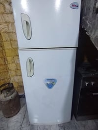 طباخ نوع فرش باب اول و ثلاجه برڤاب شغاله فريز وتبريد  07754225844 سعره...