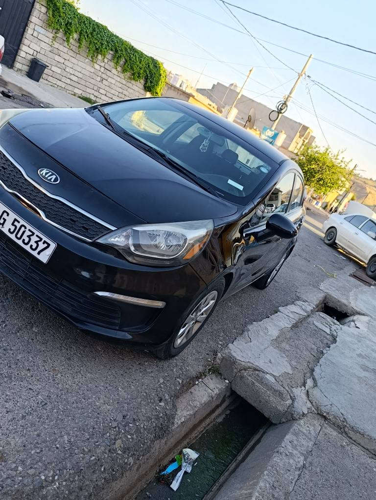 كيا ريؤ ٢٠١٧ گير تؤماتيك و عادي ئيكؤ دژةخليسك ١٠٠هةزار رؤشتوة گير و مةكينة و تةبريت بةشةرت سةنةوي تازةية هةتا ٢٠٢٩ سعري ٧٧ مجال  سبوغ يةك پارچة بةس بؤنيت.  كةمةك تةزرةي هةية  ***********
شوين هةولير بةستؤرة.. شقلاوة, أربيل
