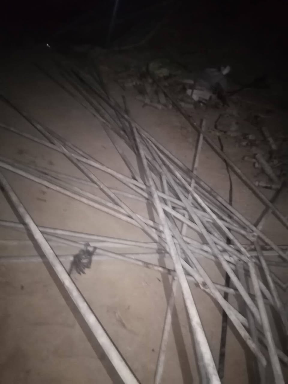 السلام عليكم بيت امريكي الحديد مليمين ونص 
كامل هو وسيما وبيبانه ونايلونه تفضل اتصل ‏‪***********‬‏
