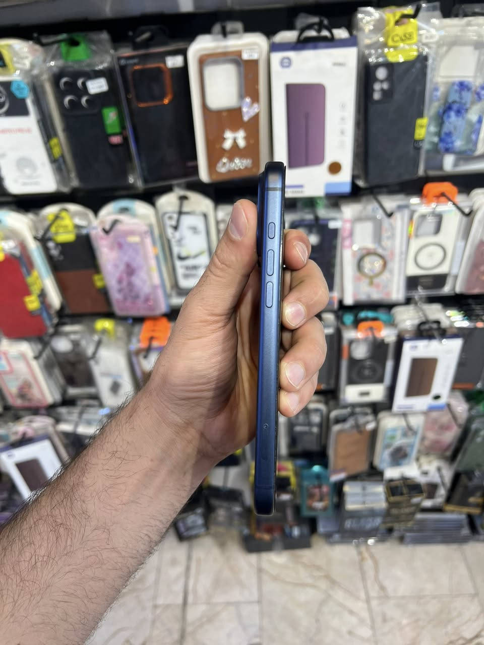 السلام عليكم
Iphone 17 pro max 256GB
Za سيم كارت
نظافة ‎%‎
بطارية 100 مشحون 73مرة
باكيت فقط بدون كيبل
مكفول من التصليح ومن آي خلل مابي ولا خدش
السعر مليون و850 قفل
مكاني بغداد العامرية
***********
