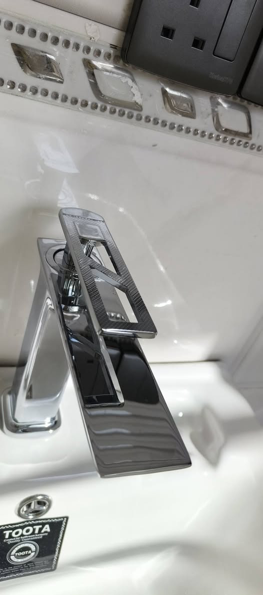 جـزء مـن عملـي اليوم . ***********
اهـم شغله الترتيب وشغـل النضيـف تحياتي للجميع السباكه
