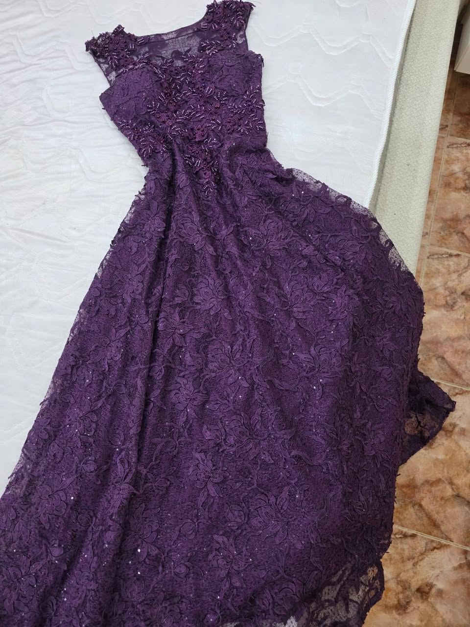 فساتين حفلات ملبوسات ساعه وحده فقط جدد للبيع اي استفسار دزي صوره عالخاص


**إذا كنت صاحب هذا الإعلان وتريد حذفه لأي سبب، رجاءا أرسل رسالة إلى الدعم الفني**