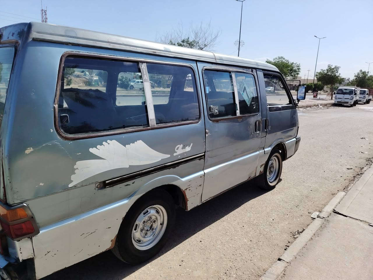 السلام عليكم كيا بستا للبيع موديل 94 رقم بابل ألماني
سنويه ما صاقطه سياره جاهزه خير من الله مكينه كير اكسل شواصي باور خير من الله تخم تاير كهربائيات شغاله سكن صطاب بريك لايت زنون عالي وناصي اشاير دشبول نشرة دشبول داخل كشنات زينه وارضيه جلد
 تريد تحويل تريد وكاله سعر 33 وبيها مجال مكاني الحله الحمزه الغربي للأستفسار ***********
