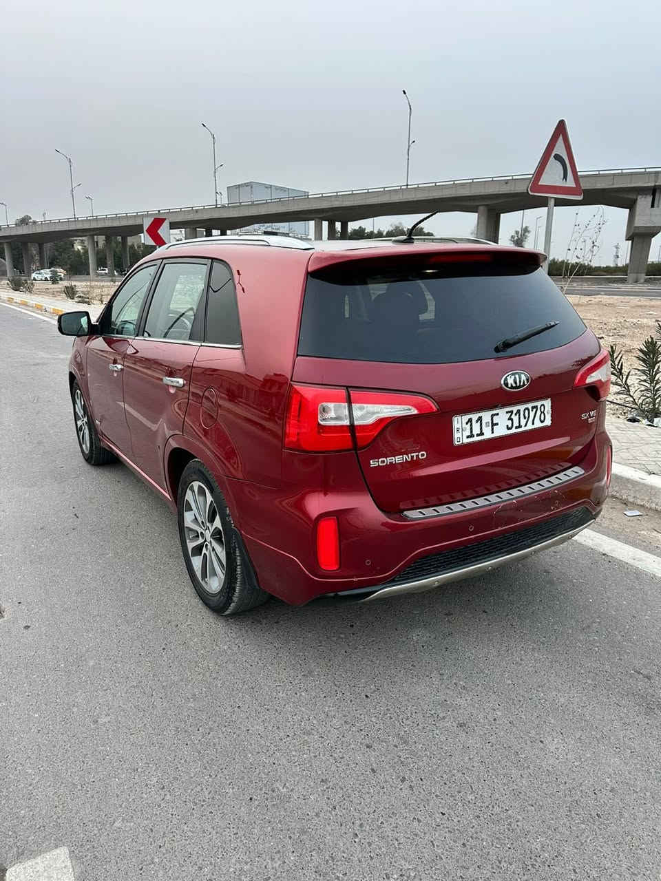 سلام عليكم للبيع سورنتو 2014 رقم بغداد بسمي وارد أمريكي بيه صبغ 3 قطع بدون دواخل سياره فول مواصفات   مكينه 6 سلندر 7 راكب 3 قطع تبريد سياره جاهزه بدون اي نقص سعر 148 سياره بغداد رقمي. ***********
