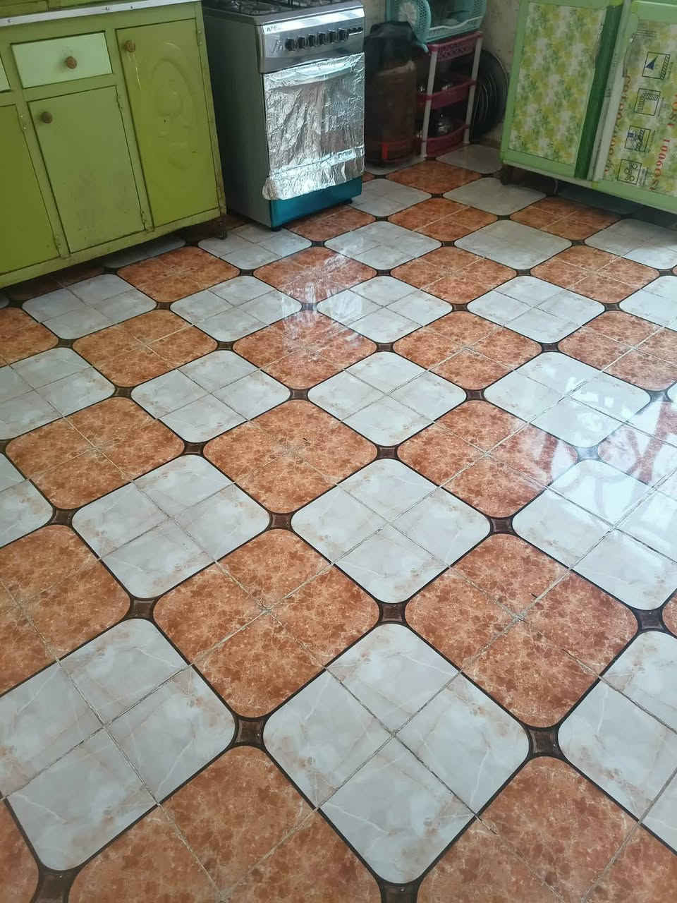 بيع دار سكني، اساس طابوگ. (مكلف بلنشر )
بناء بلوك 

السند: 25

المساحة : 150 متر مربع

الموقع: حي الجامعة، شارع حيدر بن حجي هندي
خدمات متوفرة، ومدارس قريبة وقريبة على الجامعة مسافة 10 دقائق مشي.. 

الدار مرتبة وجاهزة للسكن

تتكون من:

. صالة

. مطبخ

. استقبال

. غرفة 

. صحيات

السعر بلاش 55 وبي مجال للشراي 
للاستفسار والاتصال:

***********
***********
