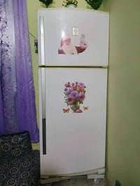 ثلاجه • حجم كابير • ايسر