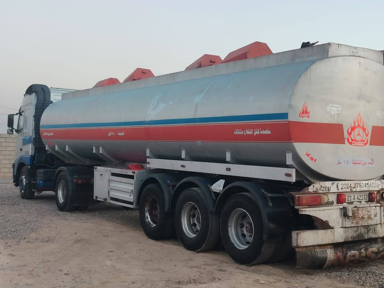 البيع فولفو شخاطه محدثه شيطان
موديل 2001
كير عادي 
گير ومحرك شرط 
سنوية وطوناج و جي بي اس 
رقم سليمانيه 
مكان السيارة صلاح الدين الشرقاط 
ملاحضه مهمه خاص مفلق الشراي
 يتصل على الرقم  او واتساب 
للأستفسار أكثر اتصل 
***********

