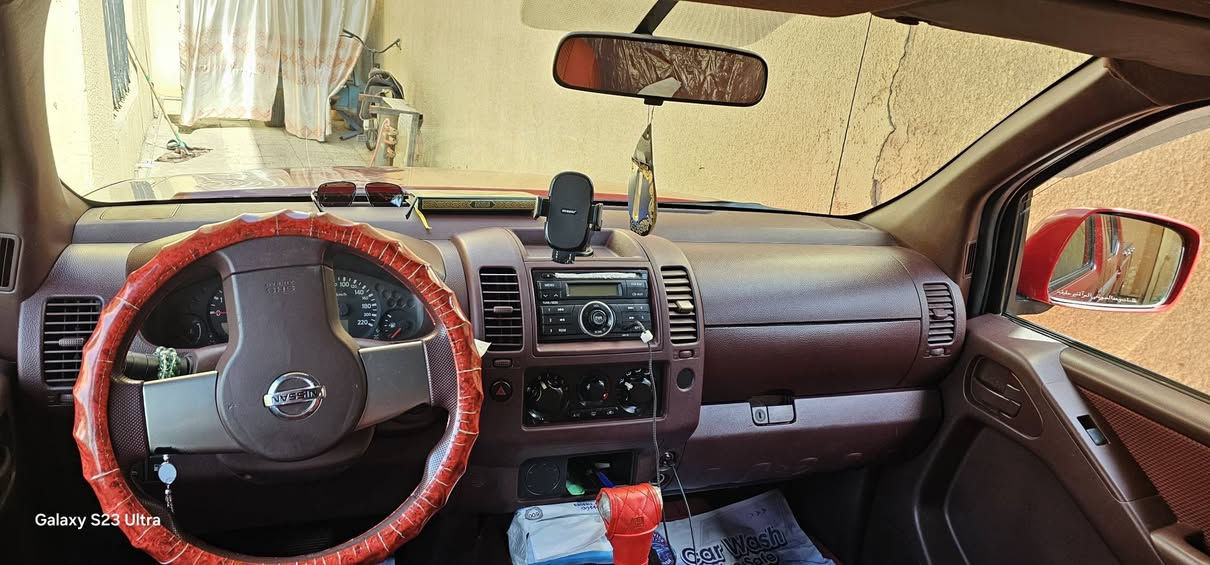 نيفارا للبيع ٢٠١٠ رقم  ممميز 
اتصل  ***********
