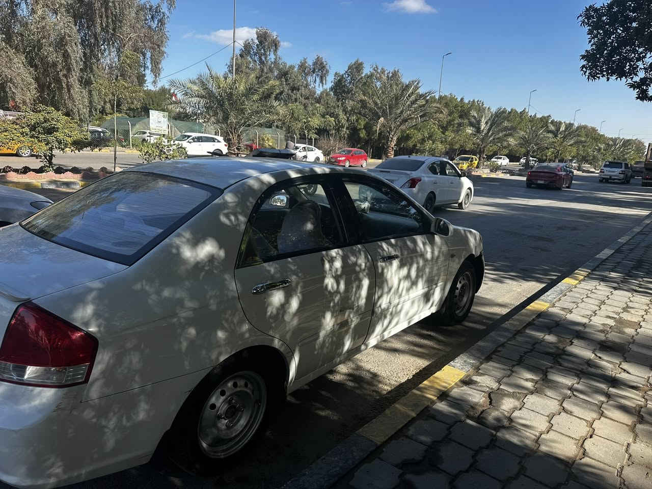 سلام عليكم اخوان 
كيا سيراتو لبيع مديل 2009خليجي محرك 1600دكشن عالي 
السيارة كير محرك تبريد خير من الله مصبوغة عام اثر ضربه السيارة حلوة وجديدة وبسمي رقم الجديد وسعرها مناسب 
السعر 73 وبيها مجال لستفسار الاتصال 

مكاني نجف***********
