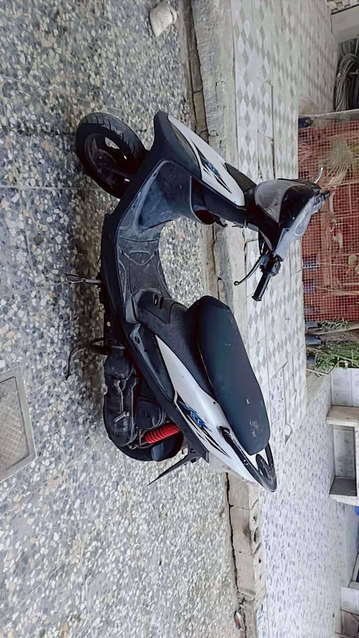 سلام عليكم ماكس عدله البيع دراجه نضيفه مال رمبه ملحه كله شغال 🦅 مكاني ⛎ بغداد فلكت حي نصر 🌓 رقمي موجود واتساب *********** سعر $ ٦٥٠
