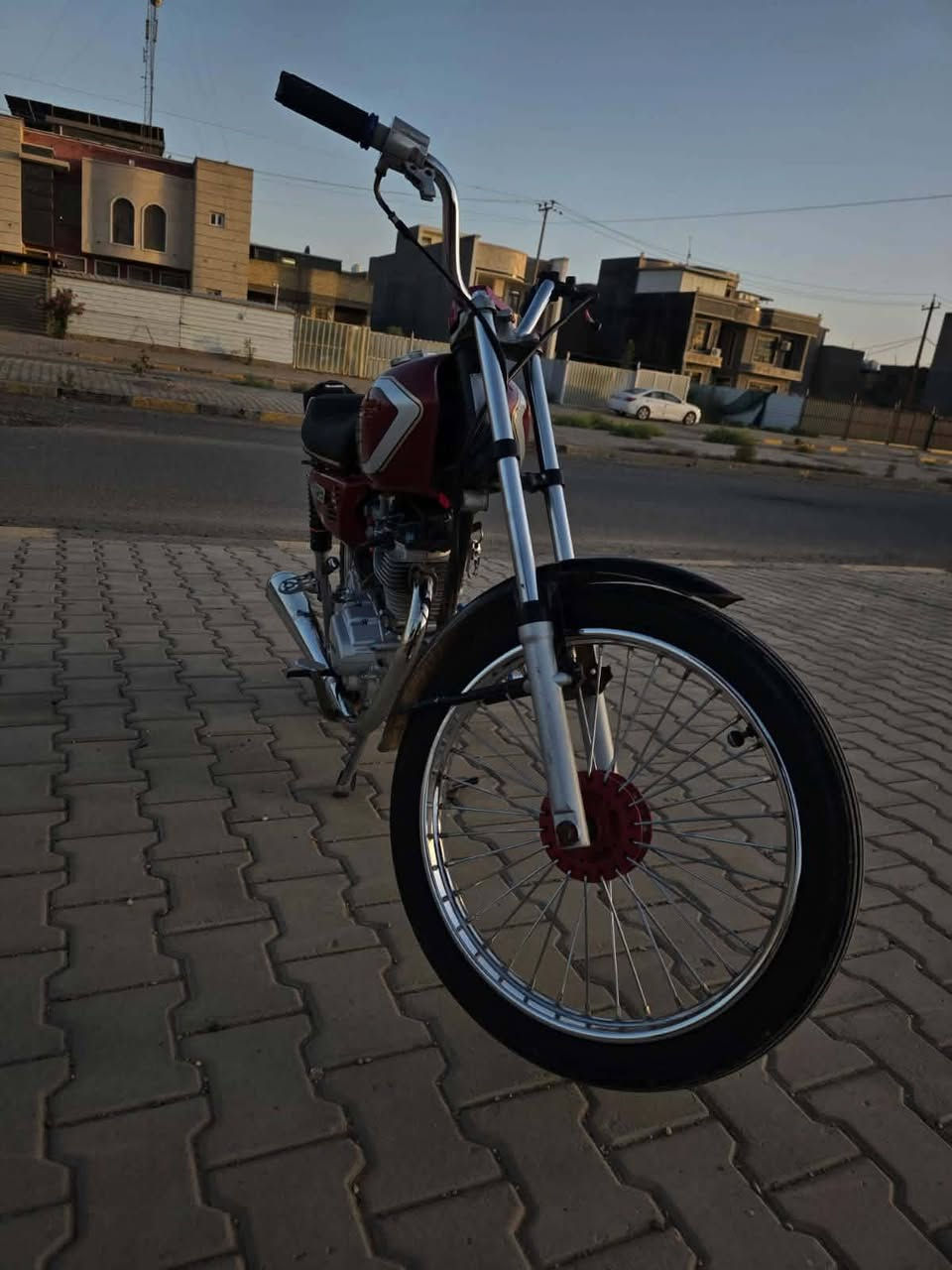 سلام عليكم دراجة نامة محرك نتنس موديل 2025مامفتوح المحرك شاصي موديل15كلك بدون وراق عنوان المحمودية علة الحولي سعر 600وبيهة مجال بصيط رقم***********
