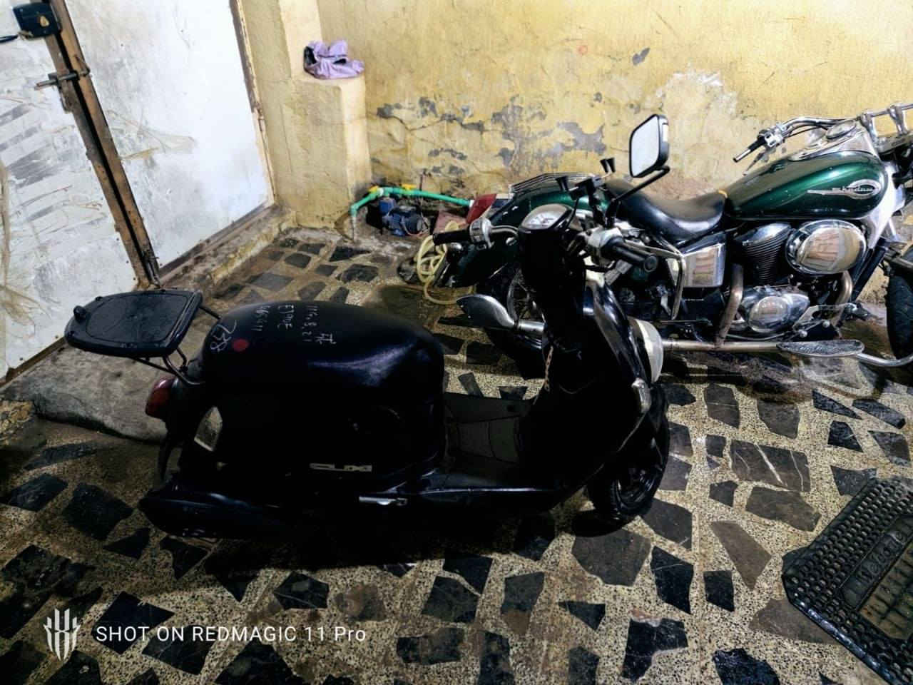 السلام عليكم ورحمه الله وبركاته دراجه بوليس للبيع دراجه صار شهر طالعه من المعرض الدراجه حلو ونظيفه نفس ما موضح بل صور وتجي تشوف بعينك مكينه مكفوله كالفه برغي ما ملعوب بيها للاستفسار الاتصال على الرقم‪‪
‏‪‪0780 215 1682‬‬‏  هذا اتصال الثاني واتساب *********** السعر مليون بيها مجال
