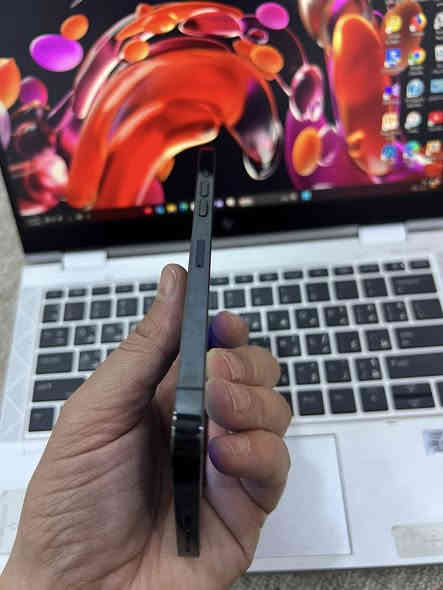 12 برو ماكس 
ذاكره 128 
نموذج M ((دبل سيم )) 
بطاريه 96 
شرط ما مفتوح 
نظيف 
سعر الجهاز 475 
شراي خاص او اتصل 
*********** 
***********
