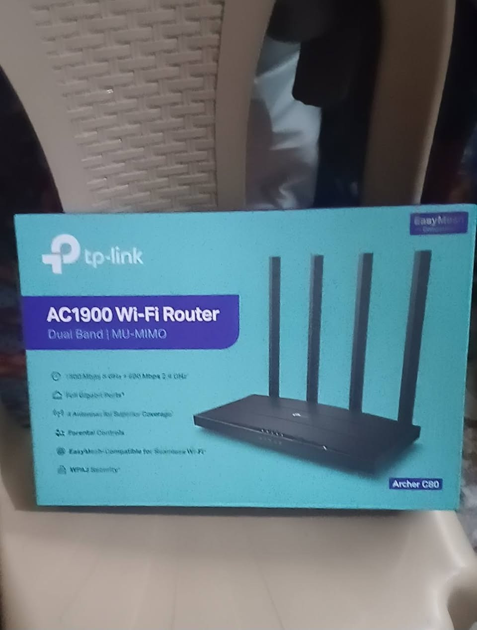 السلام عليكم عندي منظومة مال نت كامله للبيع نظيفه جدا استخدام شهر واحد النانو مع رواتر C80 TPLinkجديد بالكارتونه مع واير٣٠ متر وشاحنه النانو الاصليه سعر90وبيها  مجال اتصال على هذا رقم ***********حولت كيبل ضوئي مكان بغداد
