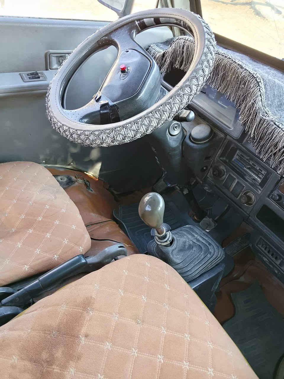 كيا حمل رقم بغداد تحويل ثاني يوم موديل 1996
السياة مكفولة كفالة عامة  السيارة علة البلاد  السعر 62 وبيهة مجال شي قليل مامتواجد علة الفيس مكان بغدادالمحمودية  انتصال***********
