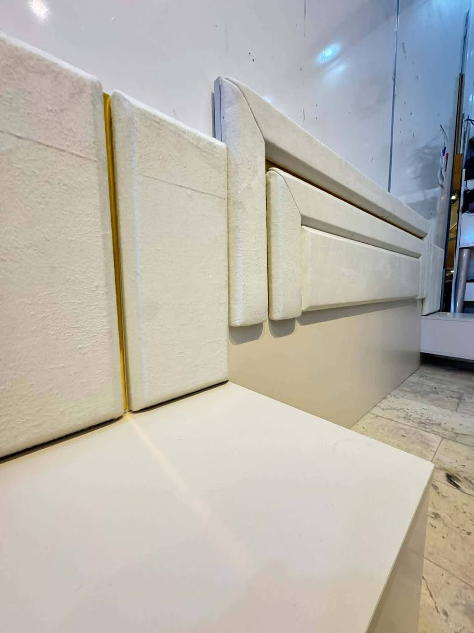 غرفه تركي كولش نضيفه 440شراي تفضل خاص


**إذا كنت صاحب هذا الإعلان وتريد حذفه لأي سبب، رجاءا أرسل رسالة إلى الدعم الفني**