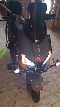 موطور 2026 للبيع  بطاريات جديده  ماصار 13يوم من اخذته $ خاص 0781724148...