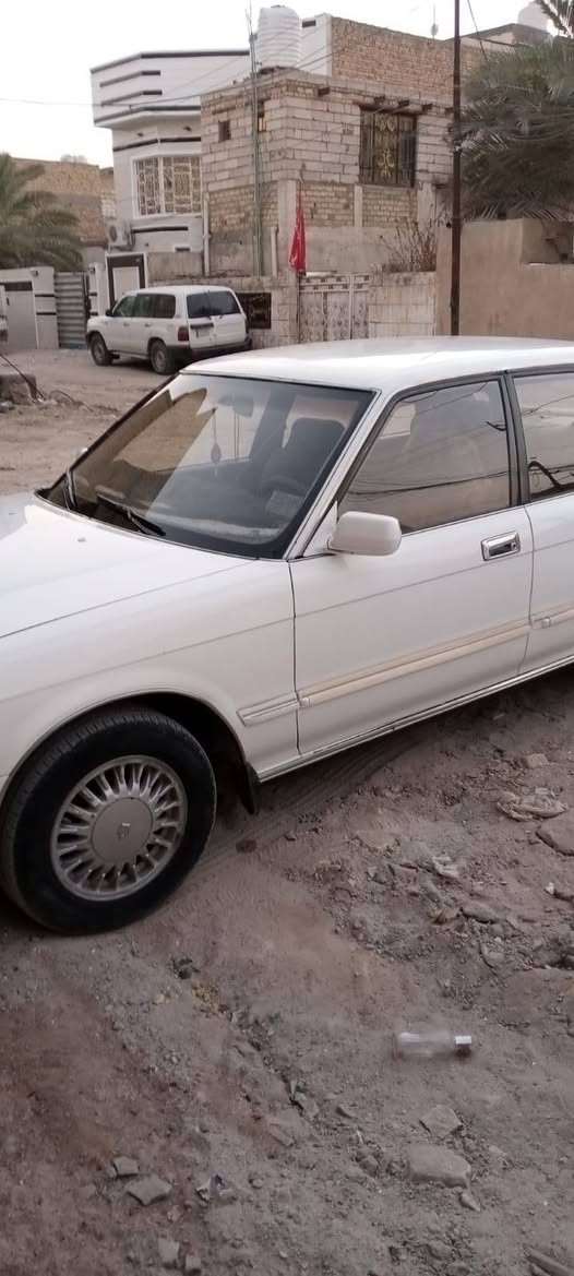 سيارة ارنب للبيع موديل ٩٣ ايسر بلاد مكينة بيهة ضعف بس لاتنقيص ولاتبخير رقم ذي قار سنوية بأسمي لغاية ٢٠٢٧ سعرهة ٥٤ ورقة الاتصال *********** مكاني الناصرية
