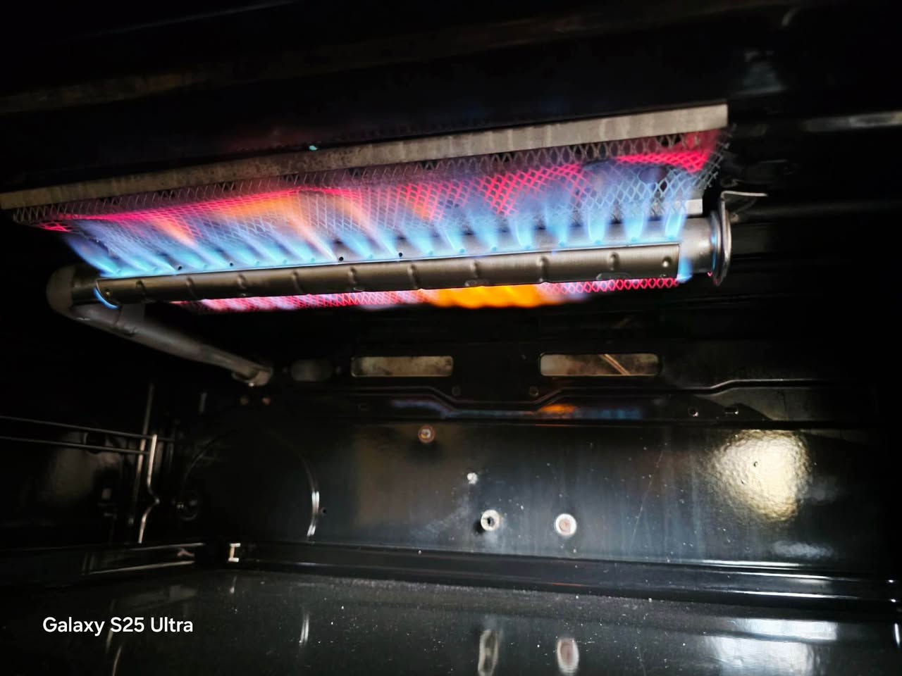 طباخ 5 عيون كلين كاز الاصلي ستانلس ستيل بالكامل بنظام بوري مغلون وعيون نحاس وبشرط وضمان ايطالي شد سوري مستخدم قليل جدا جداا بسعر ٢٨٠ الف ✅️ موصل, نينوى


**إذا كنت صاحب هذا الإعلان وتريد حذفه لأي سبب، رجاءا أرسل رسالة إلى الدعم الفني**