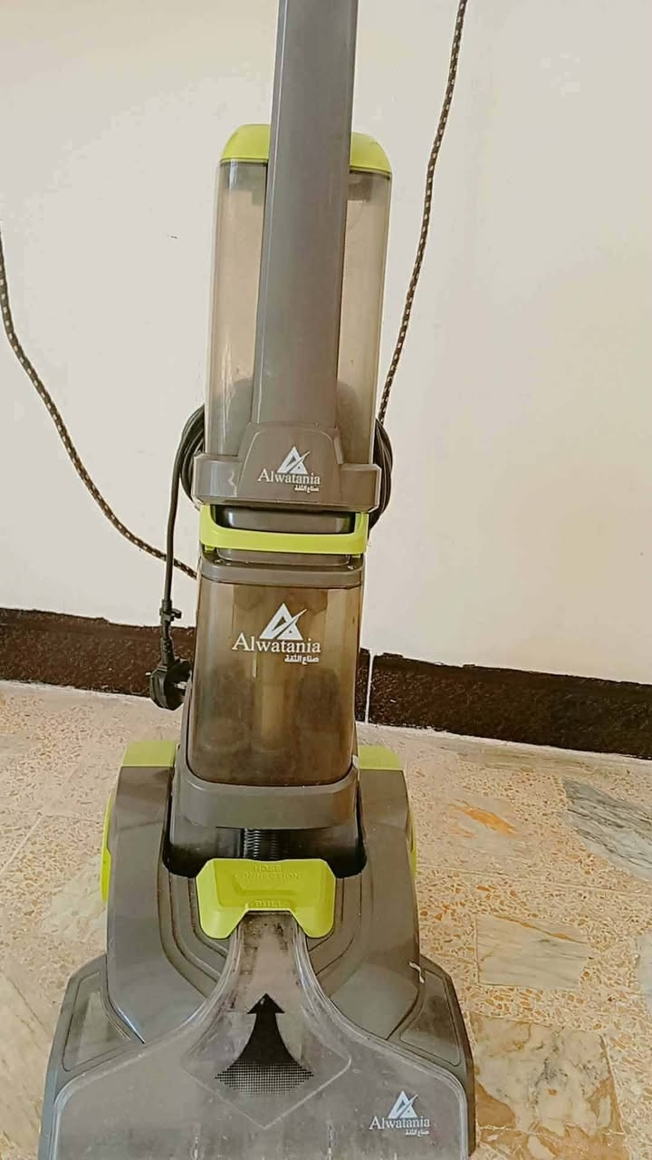 مكنسة لغسيل السجاد وغسل القنفات وطخم السيارات غسيل وتنشيف شركة الوطنية ضمانها بيها
استخدام قيلي جدا السعر 145وبيها مجال قليل للعلم اني ماخذها 180 قبل فتره والوصل والضمان موجود 
شغلها فول وشرط الفحص 
التواصل على الرقم ***********
العنوان حي الانتصار شارع 60 قرب اسواق الخضراء
