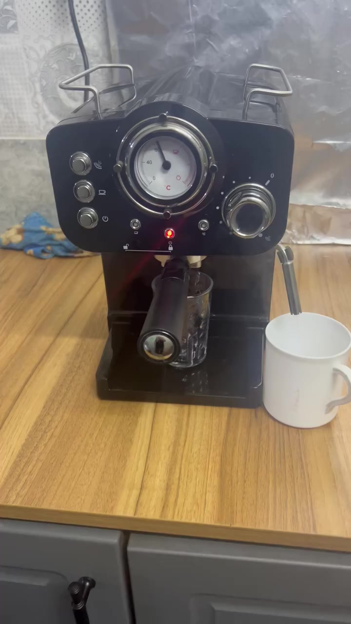 مكينه قهوه بهذا الشكل للبيع


**إذا كنت صاحب هذا الإعلان وتريد حذفه لأي سبب، رجاءا أرسل رسالة إلى الدعم الفني**