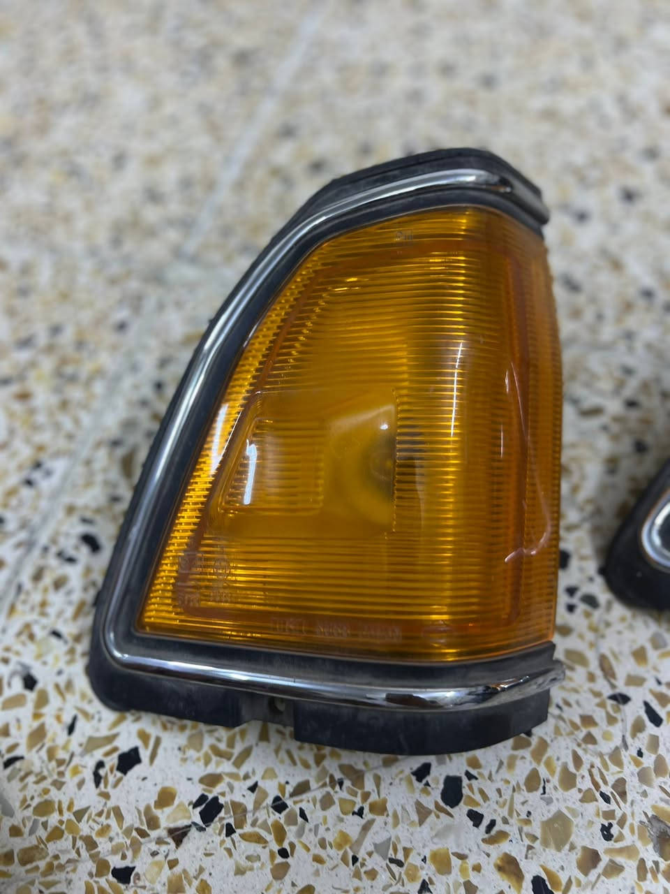 سلام عليكم
للبيع عراض داتسن موديل 80 

اغراض مال مؤسسه كلو جديد 

بك لايت لايتات  سكن لايت إشارات 

اغراض داتسن. رقم الهاتف ***********
