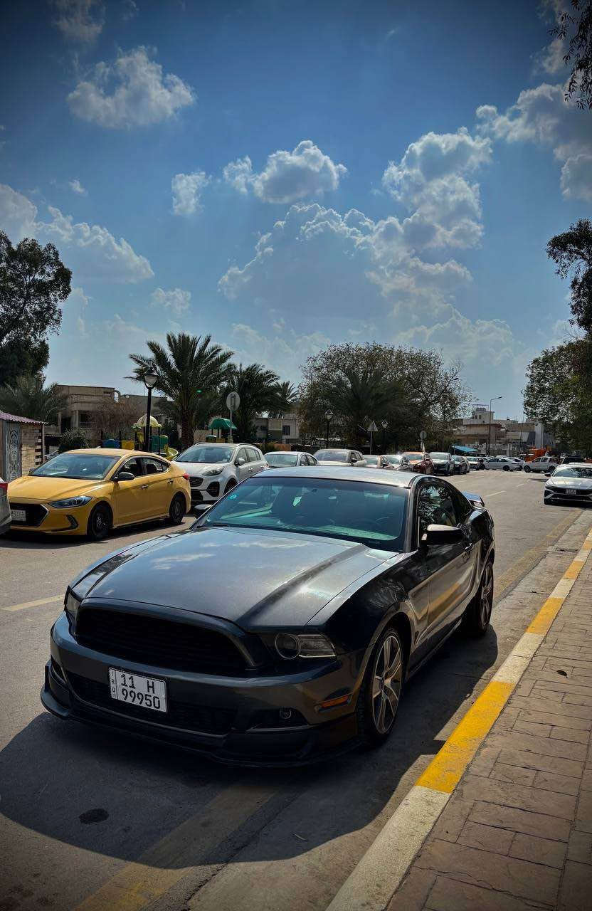 السلام عليكم شلونكم شباب 
موستنك 2014 V6  3.7
السياره بيها حزام صبغ وصارت بيها طخه قبل كم يوم بل جاملغ الخلفي 
كير مكينه مكفوله 
باسمي رقم بغداد هزه سنويه كله جديد 
سعرها 97 وبيها مجال 
مكاني بغداد اليرموك
للتواصل: 
*********** واتس 
*********** رصيد فقط بغداد, العراق
