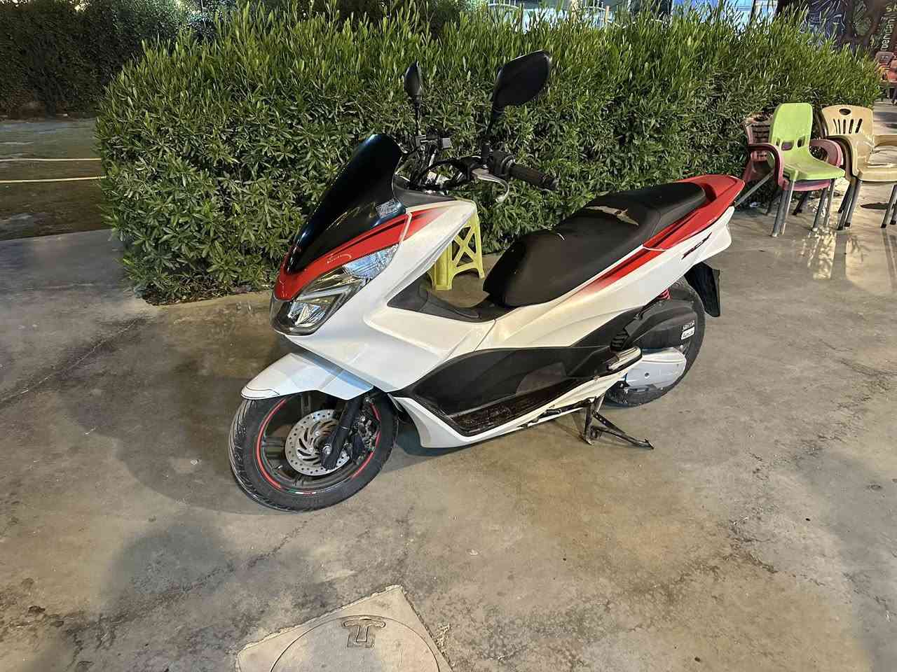 Pcx جيل الثاني ياباني مرقمه بغداد تحويل ثاني يوم كفاله عامه على وضع الشركه برغي ممفتوح  تدفءه يدات حساس زدحام ستان كهرباءي سعر ٣٠ ورقه قفل رقمي ***********
